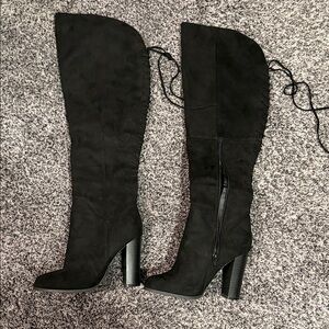 Black suede Knee-High Boots